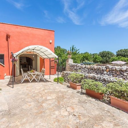 La Corte Della Masseria Сан Вито дей Нормани Екстериор снимка