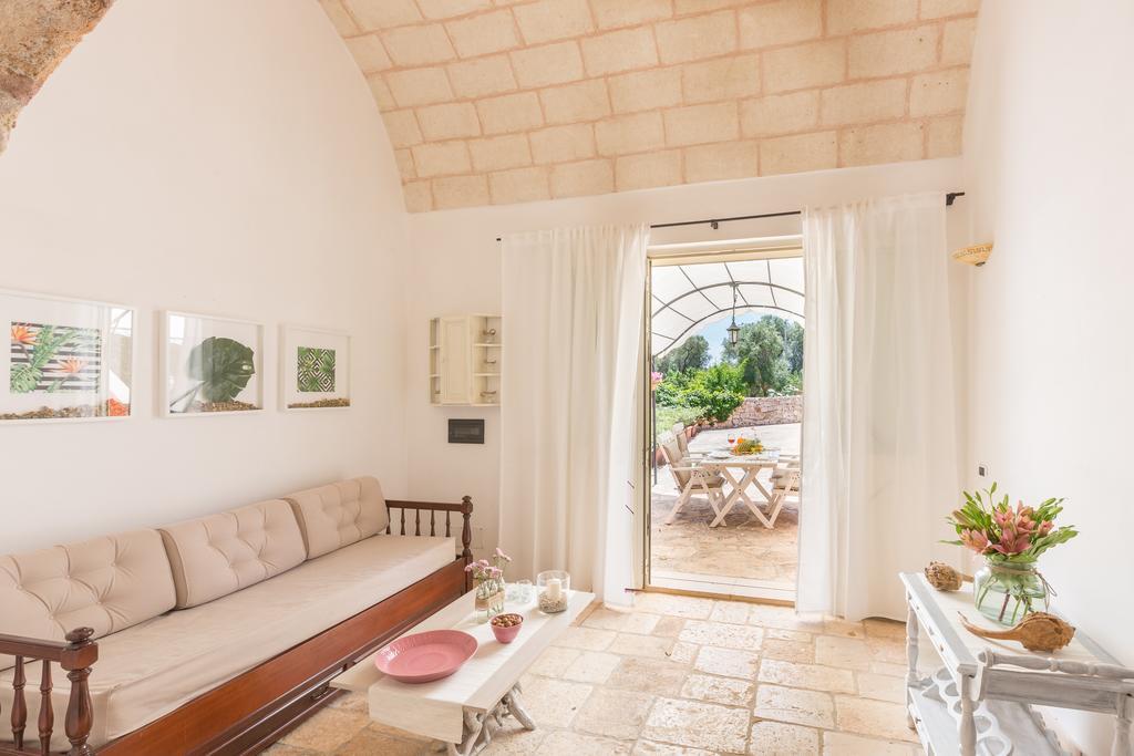 La Corte Della Masseria Сан Вито дей Нормани Екстериор снимка